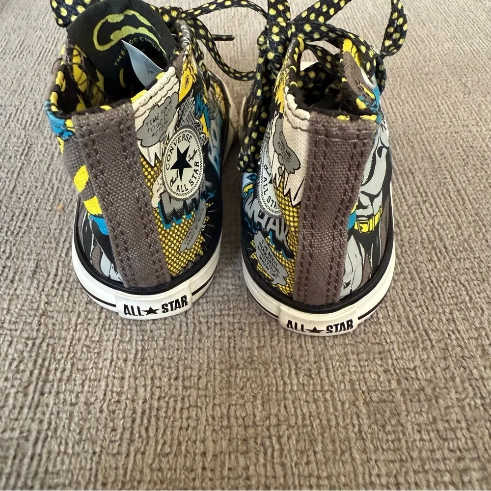 Converse Babies Batman Chuck Taylor All Star High Top Sneakers Black Yellow Sz 4